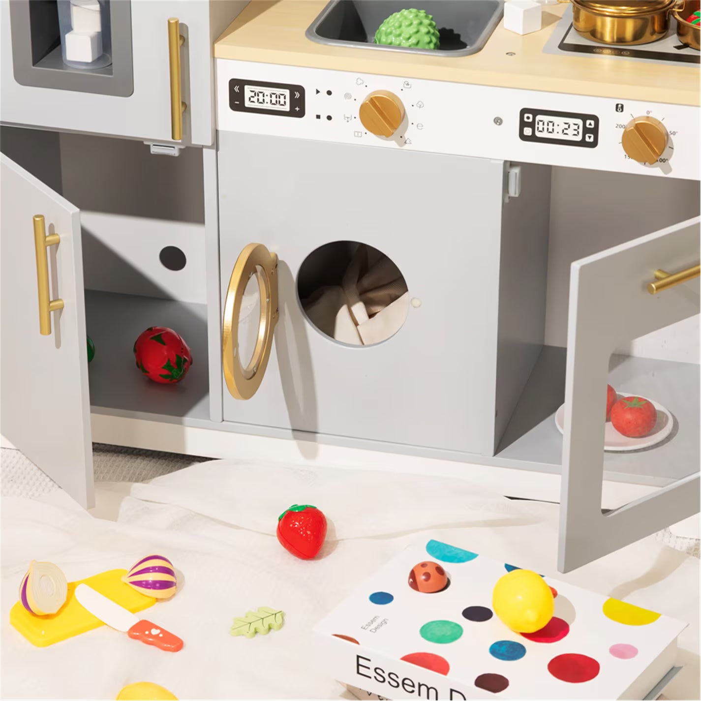 Tooky Toy Wooden Deluxe Play Kitchen